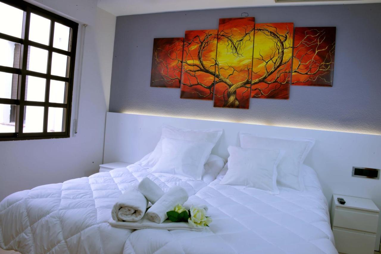 Hostal El Jucar Alcala del Jucar Bagian luar foto